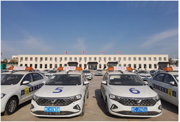 科三實(shí)用技巧，這6個(gè)地方千萬(wàn)別忘踩剎車(chē)！
